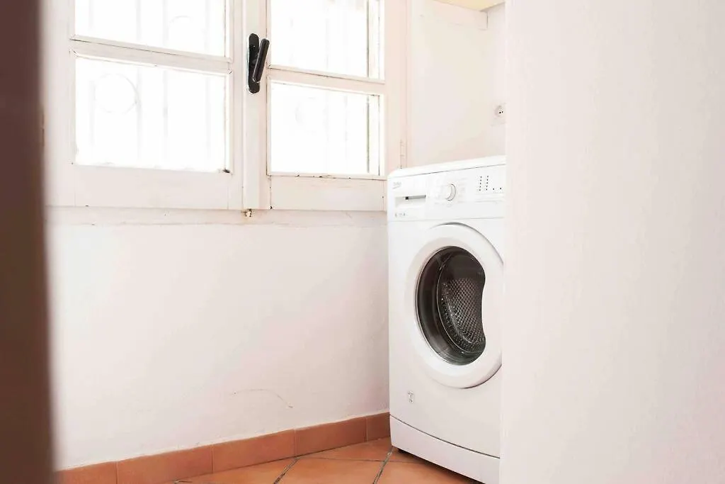 Leopardi Apartment 7 アルゲーロ